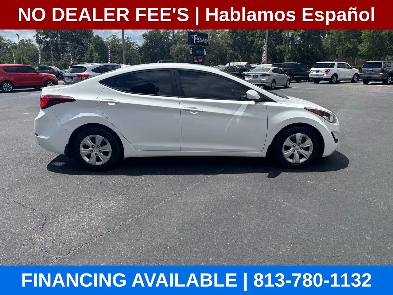 Hyundai Elantra SE 6AT 2016