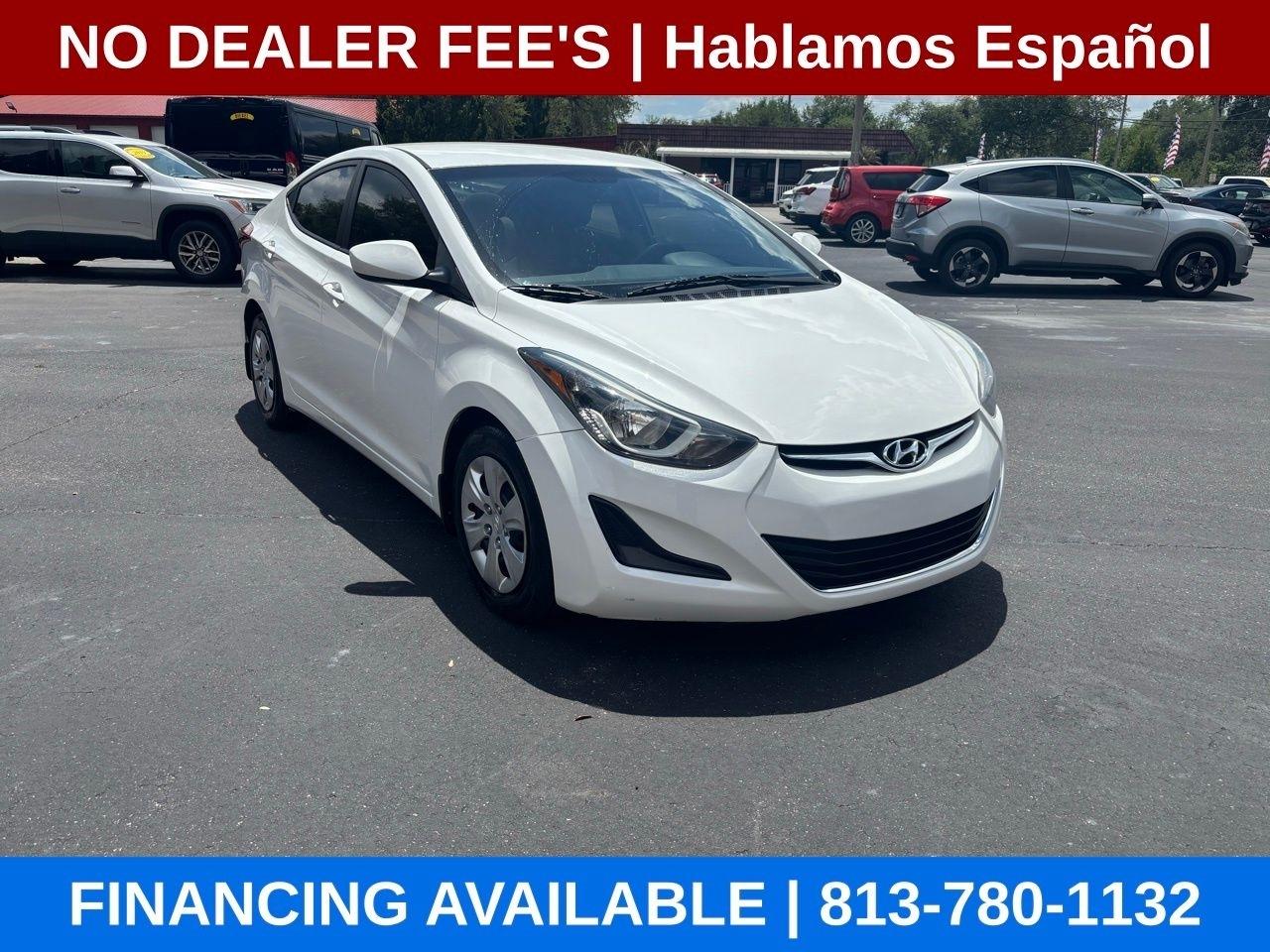 Hyundai Elantra SE 6AT 2016