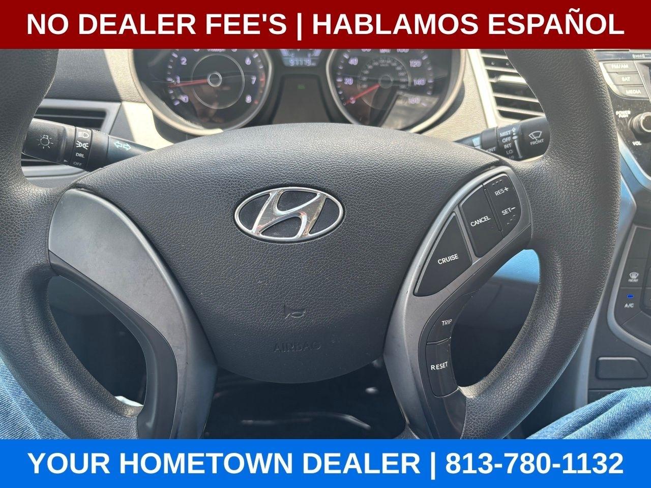 Hyundai Elantra SE 6AT 2016