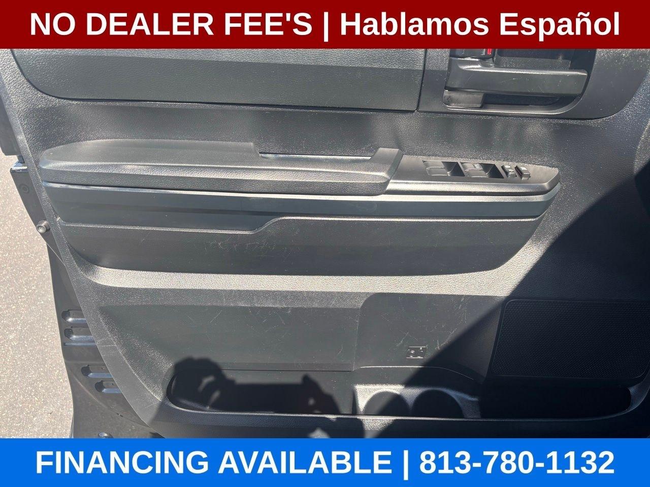 Toyota Tundra SR5 4.6L V8 Double Cab 2WD 2017