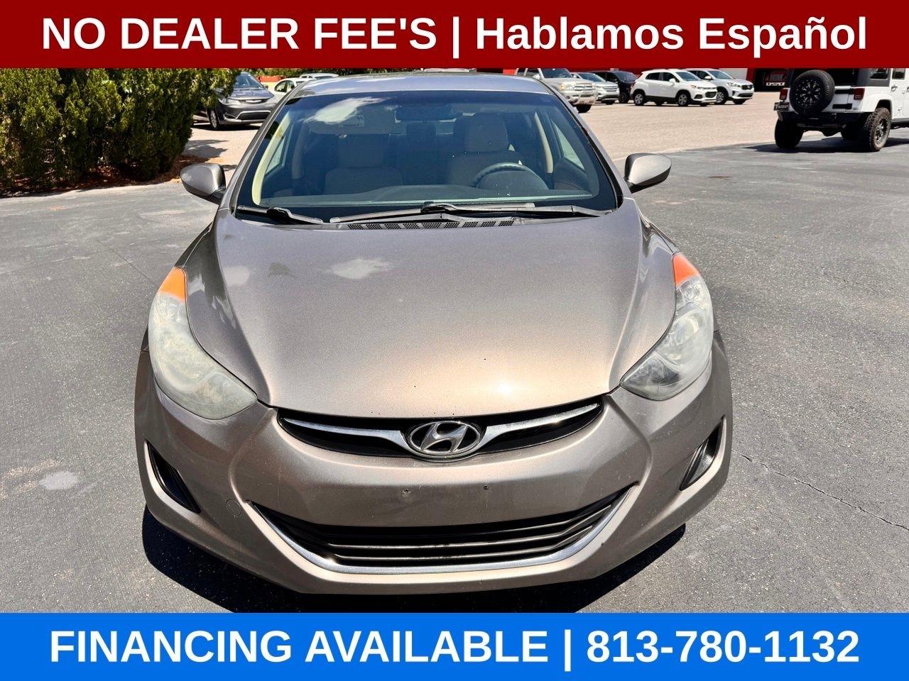 Hyundai Elantra GLS M/T 2013