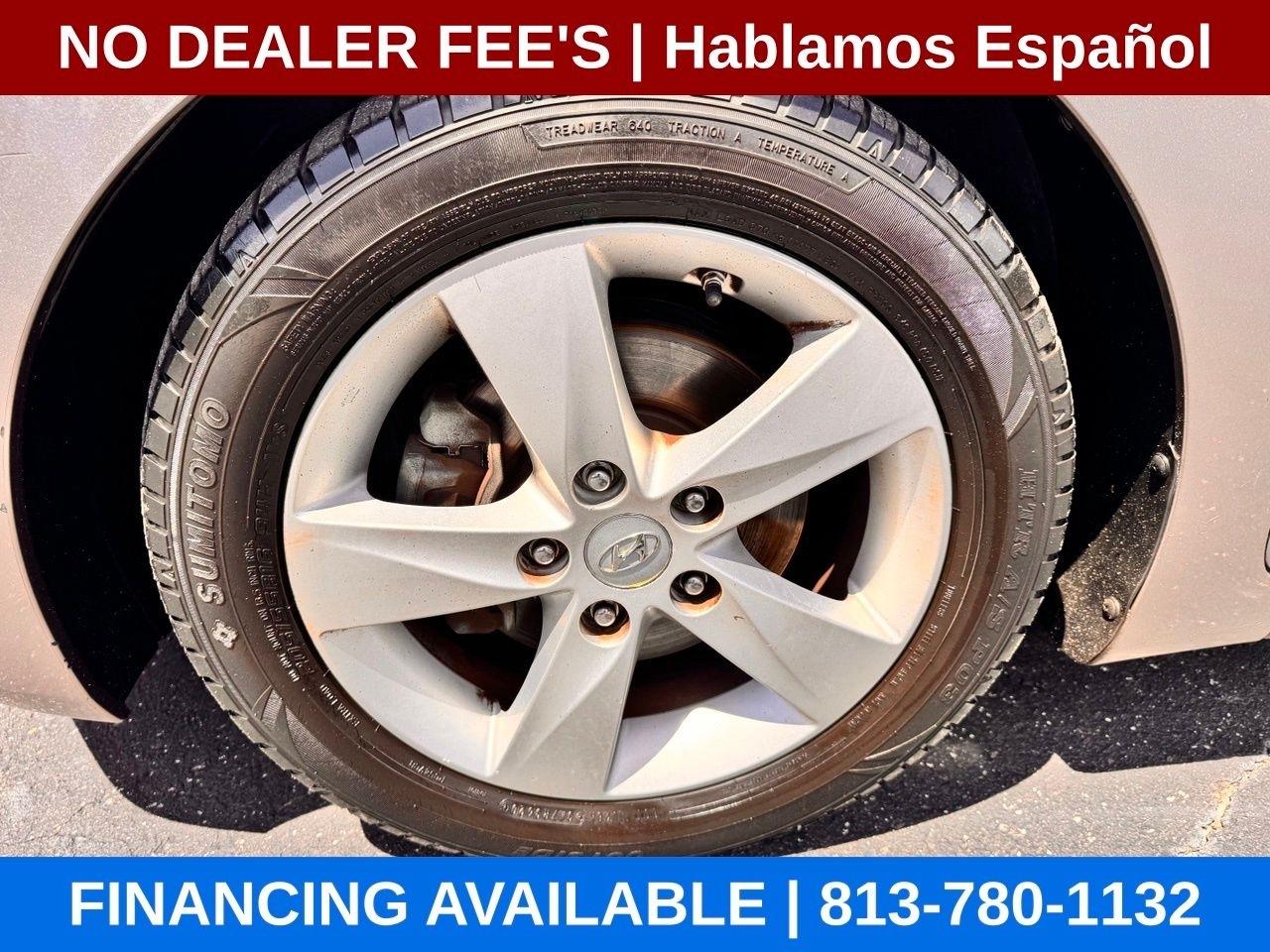 Hyundai Elantra GLS M/T 2013