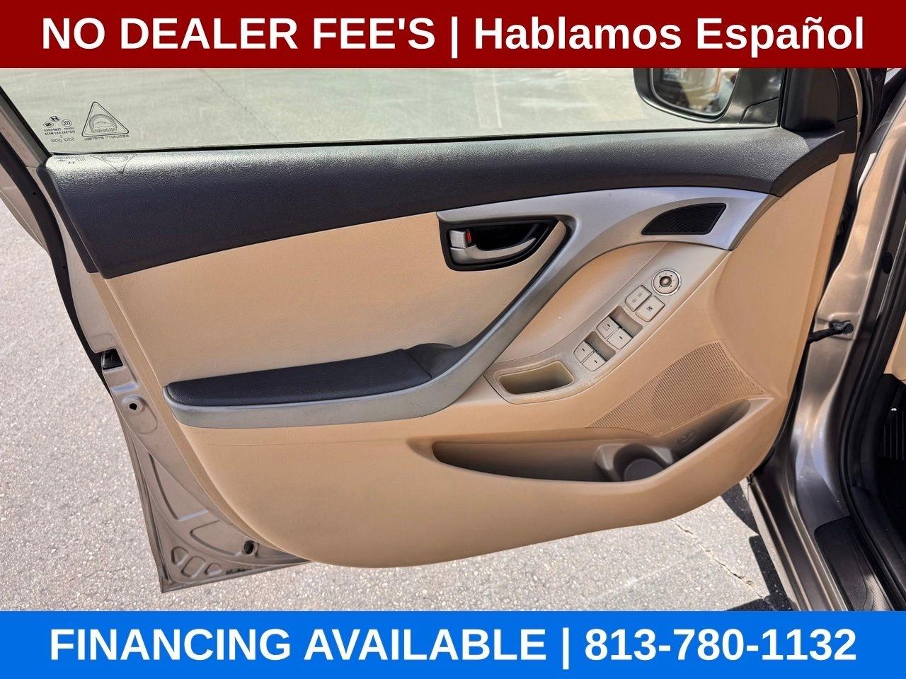 Hyundai Elantra GLS M/T 2013