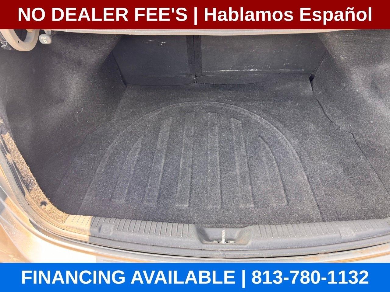 Hyundai Elantra GLS M/T 2013