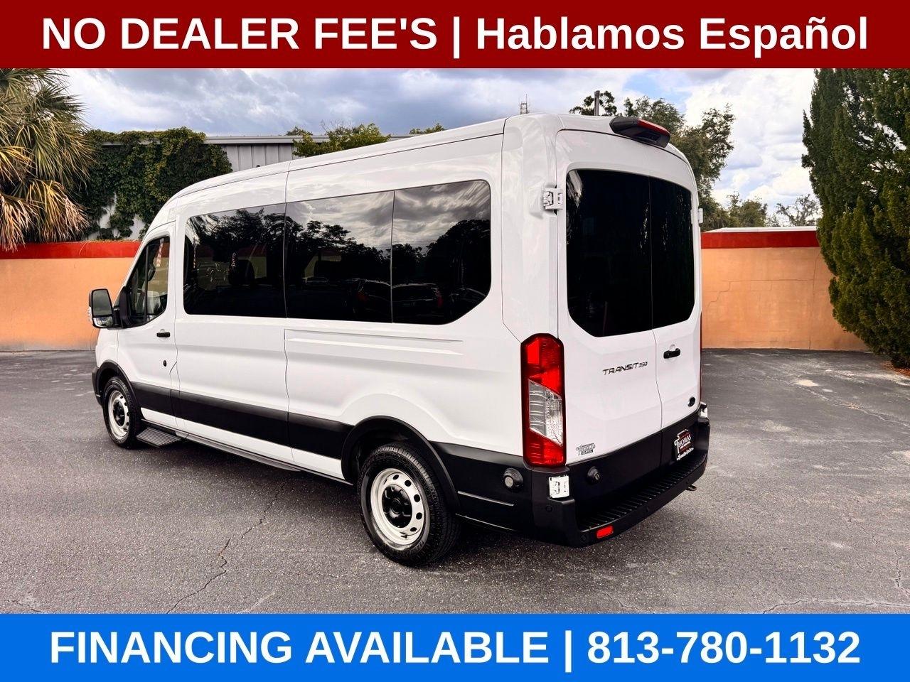 Ford Transit 350 Wagon Med. Roof XL w/Sliding Pass. 148-in. WB 2023