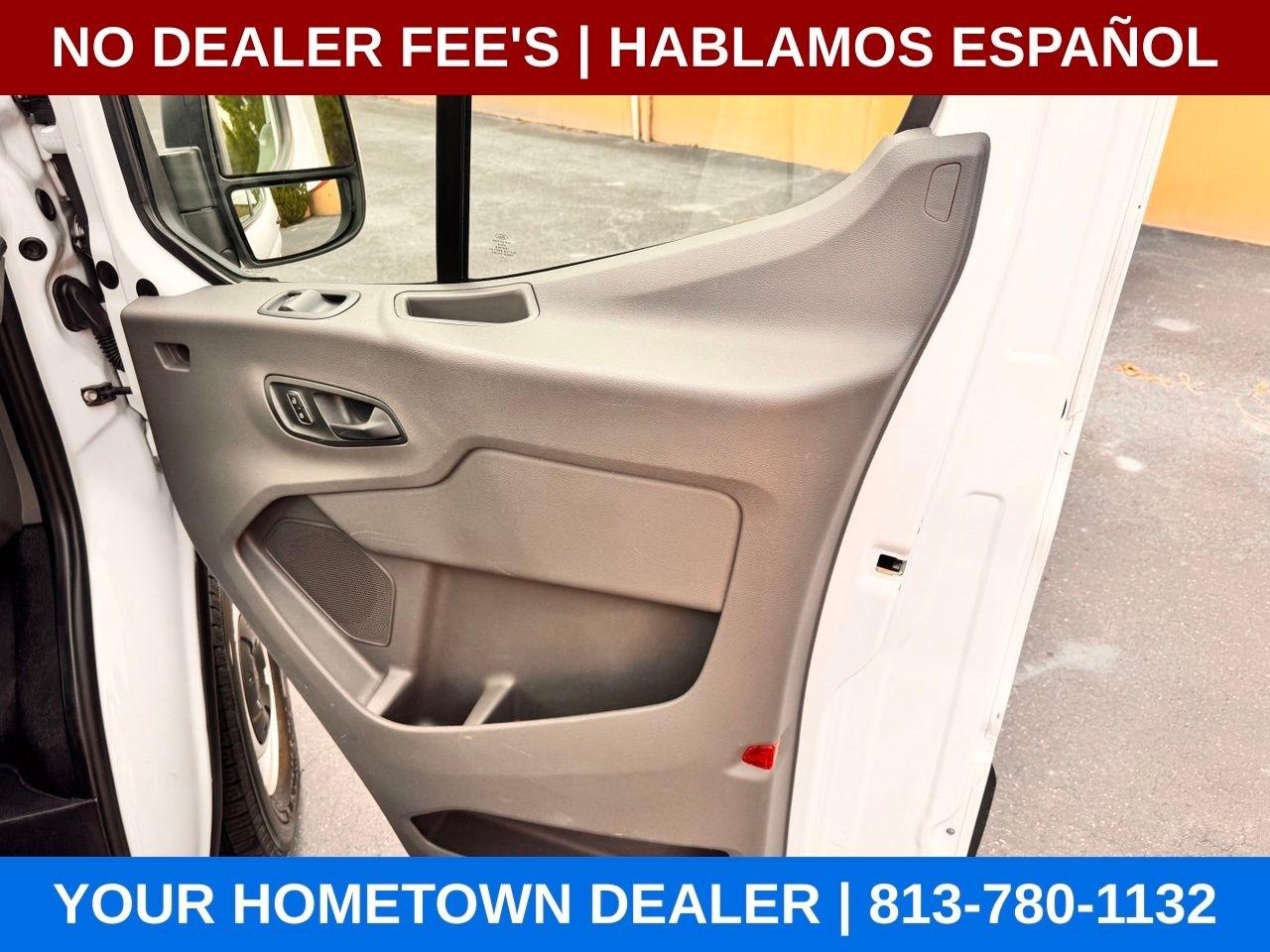 Ford Transit 350 Wagon Med. Roof XL w/Sliding Pass. 148-in. WB 2023