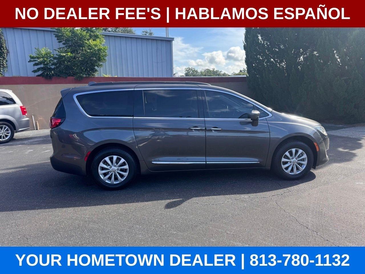 Chrysler Pacifica Touring-L 2017