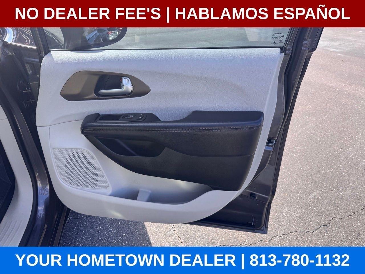 Chrysler Pacifica Touring-L 2017