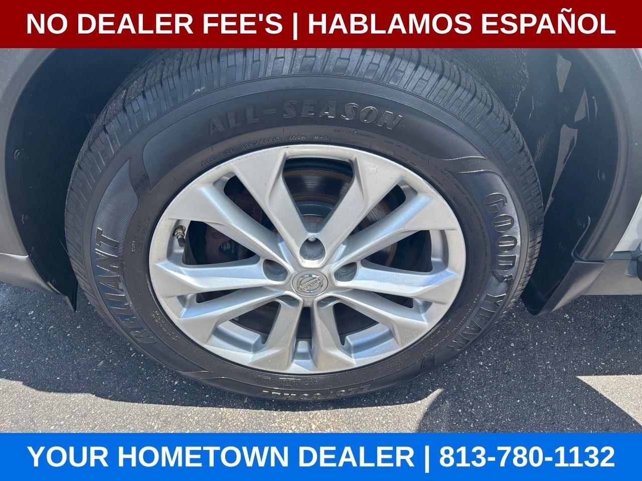 Nissan Rogue SV 2WD 2015