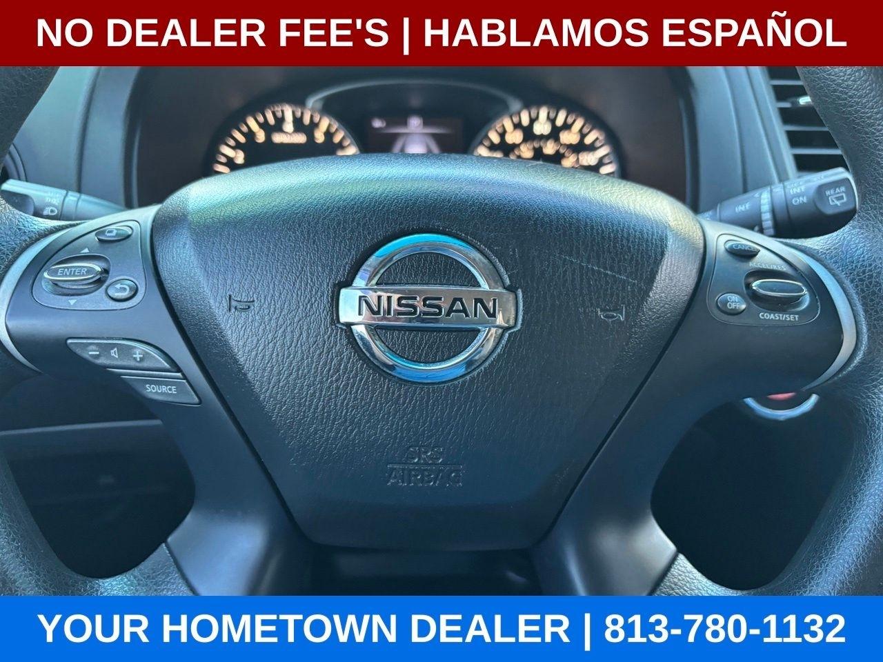Nissan Pathfinder S 2WD 2016