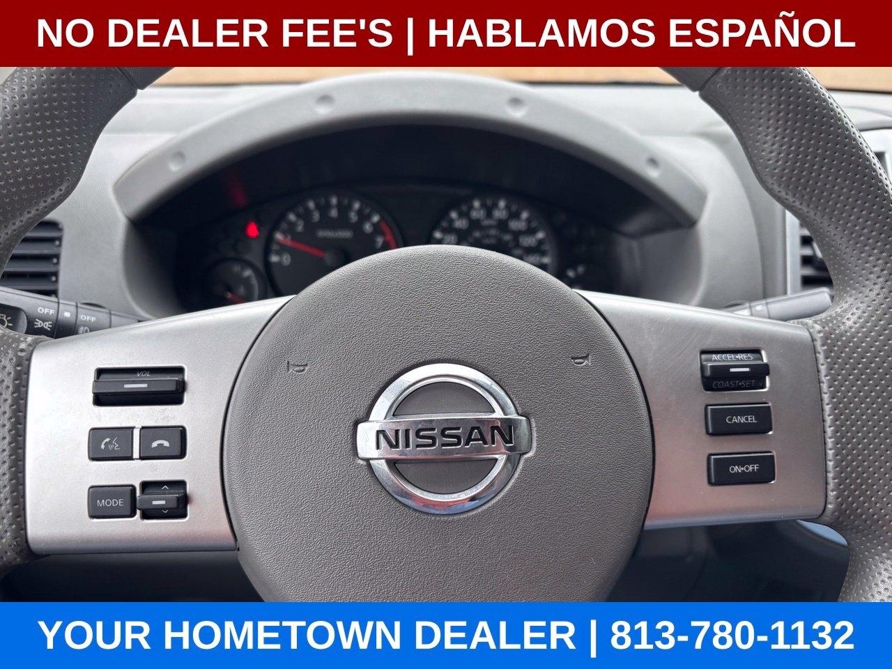 Nissan Frontier S Crew Cab 5AT 2WD 2015