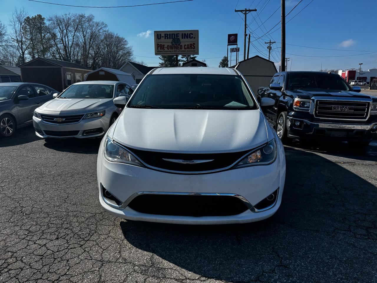 Chrysler Pacifica Touring-L 2017