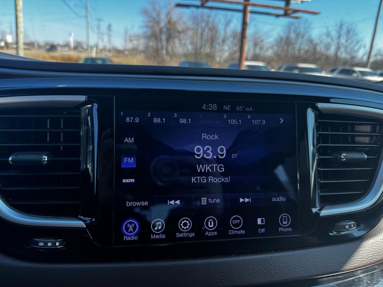 Chrysler Pacifica Touring-L 2017