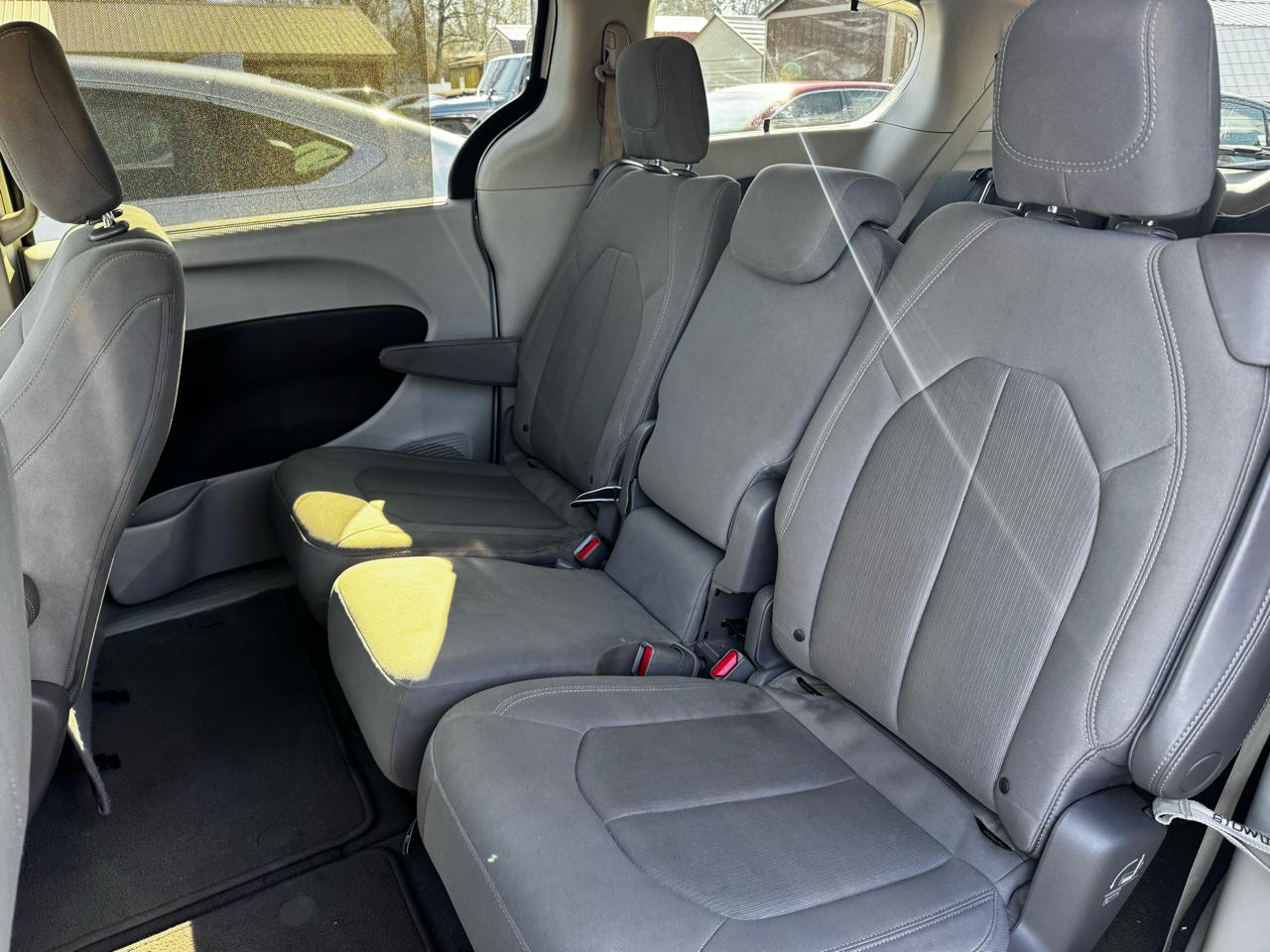 Chrysler Pacifica Touring-L 2017