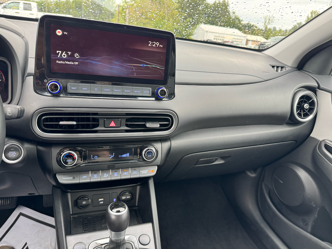 2022 Hyundai Kona Limited photo 14