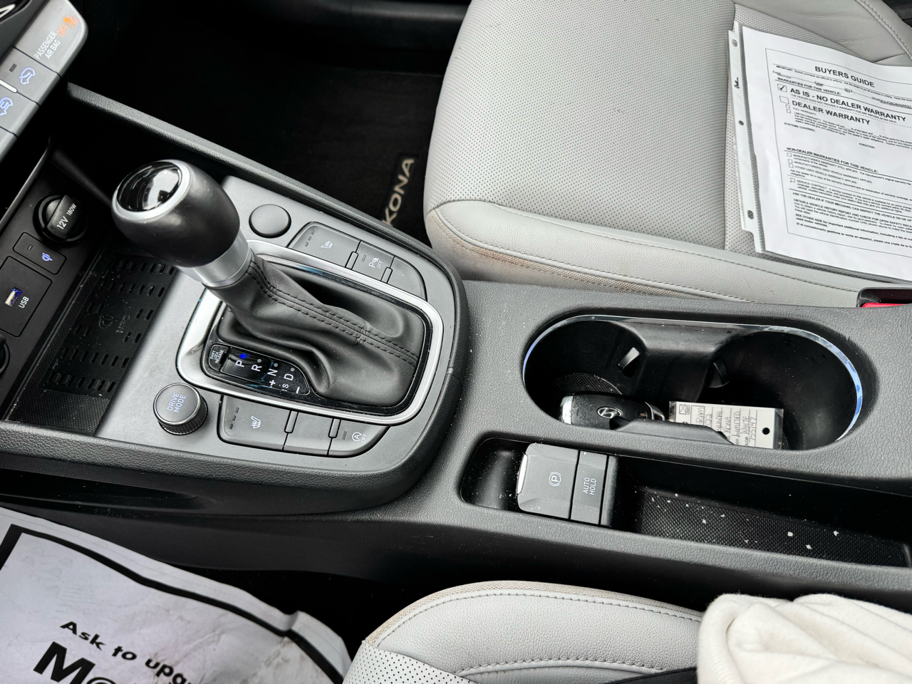 2022 Hyundai Kona Limited photo 19