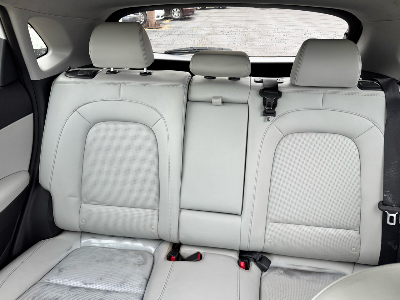 2022 Hyundai Kona Limited photo 24
