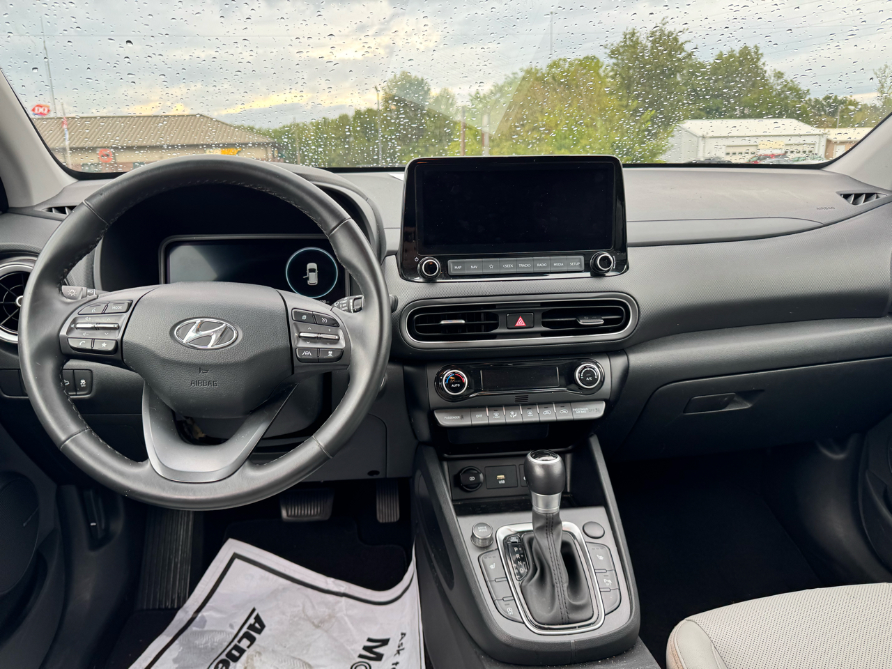 2022 Hyundai Kona Limited photo 31