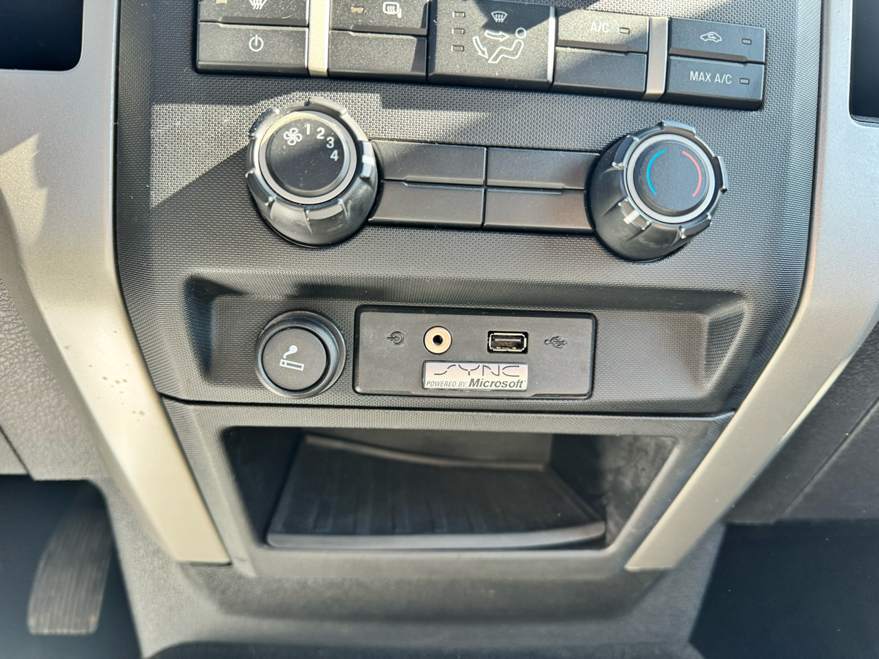 2012 Ford F-150 XLT photo 10