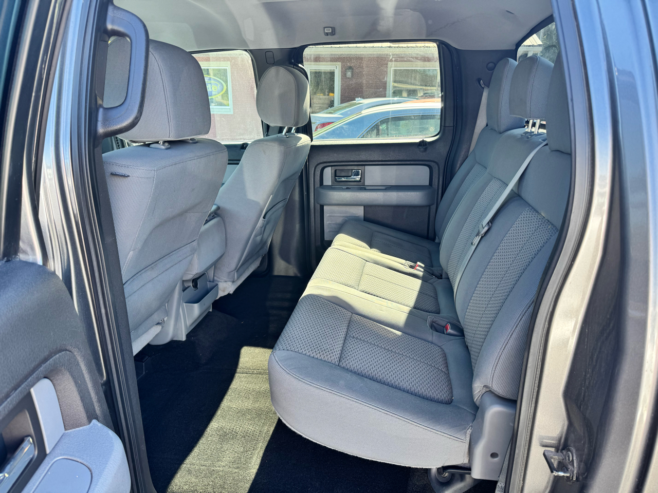 2012 Ford F-150 XLT photo 20