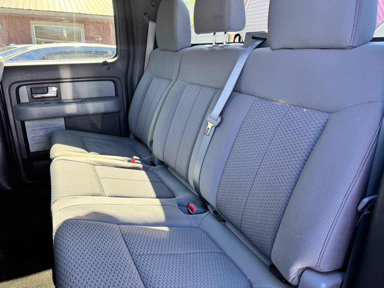 2012 Ford F-150 XLT photo 24