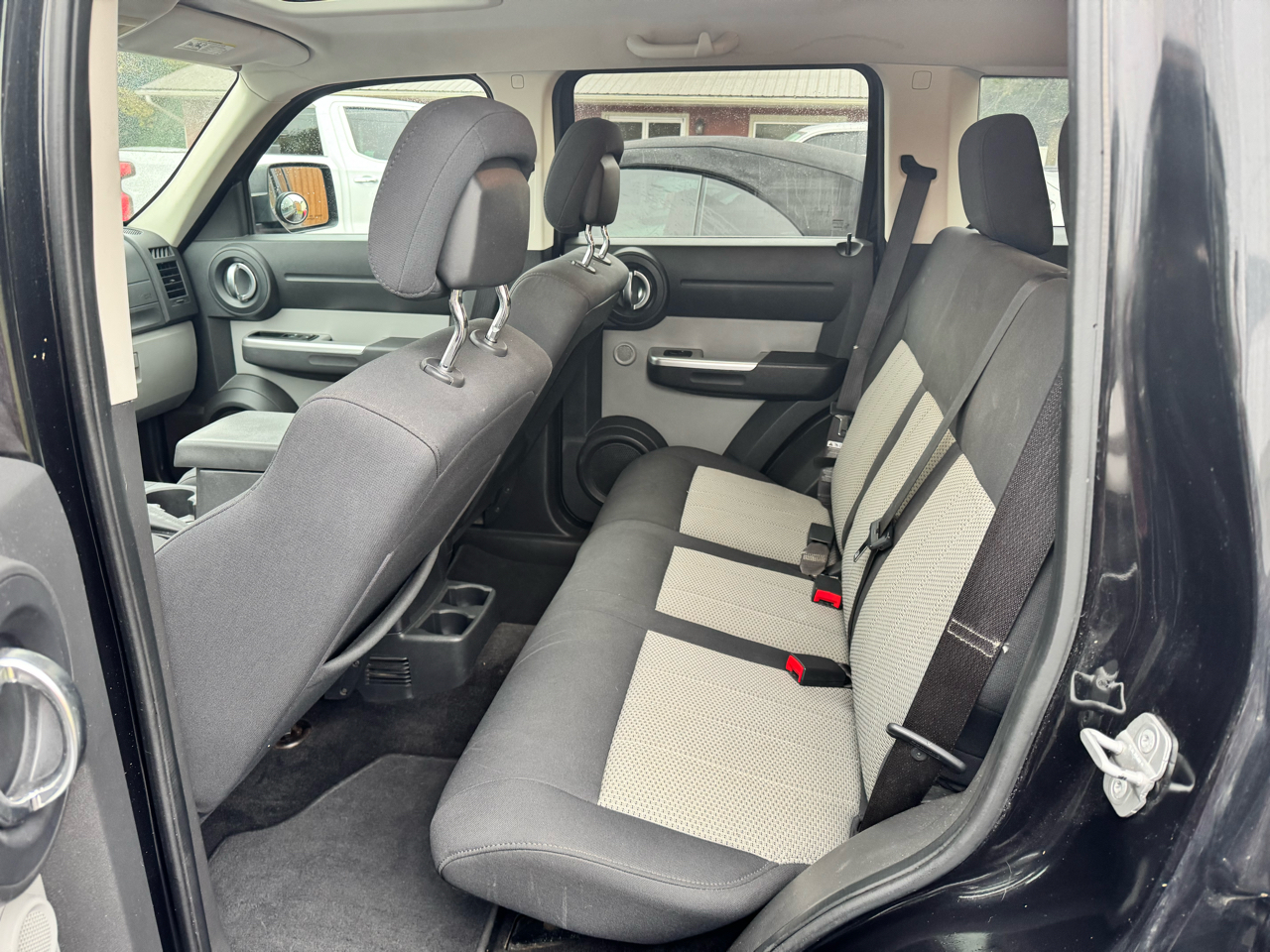 Dodge Nitro SXT 2WD 2010 Dodge Nitro SXT 2WD 2010