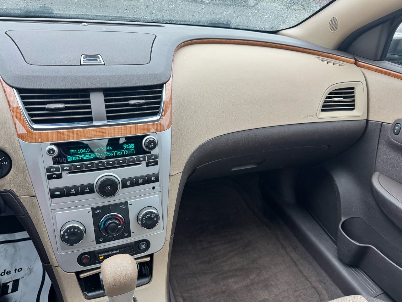 Chevrolet Malibu 1LT 2011 Chevrolet Malibu 1LT 2011