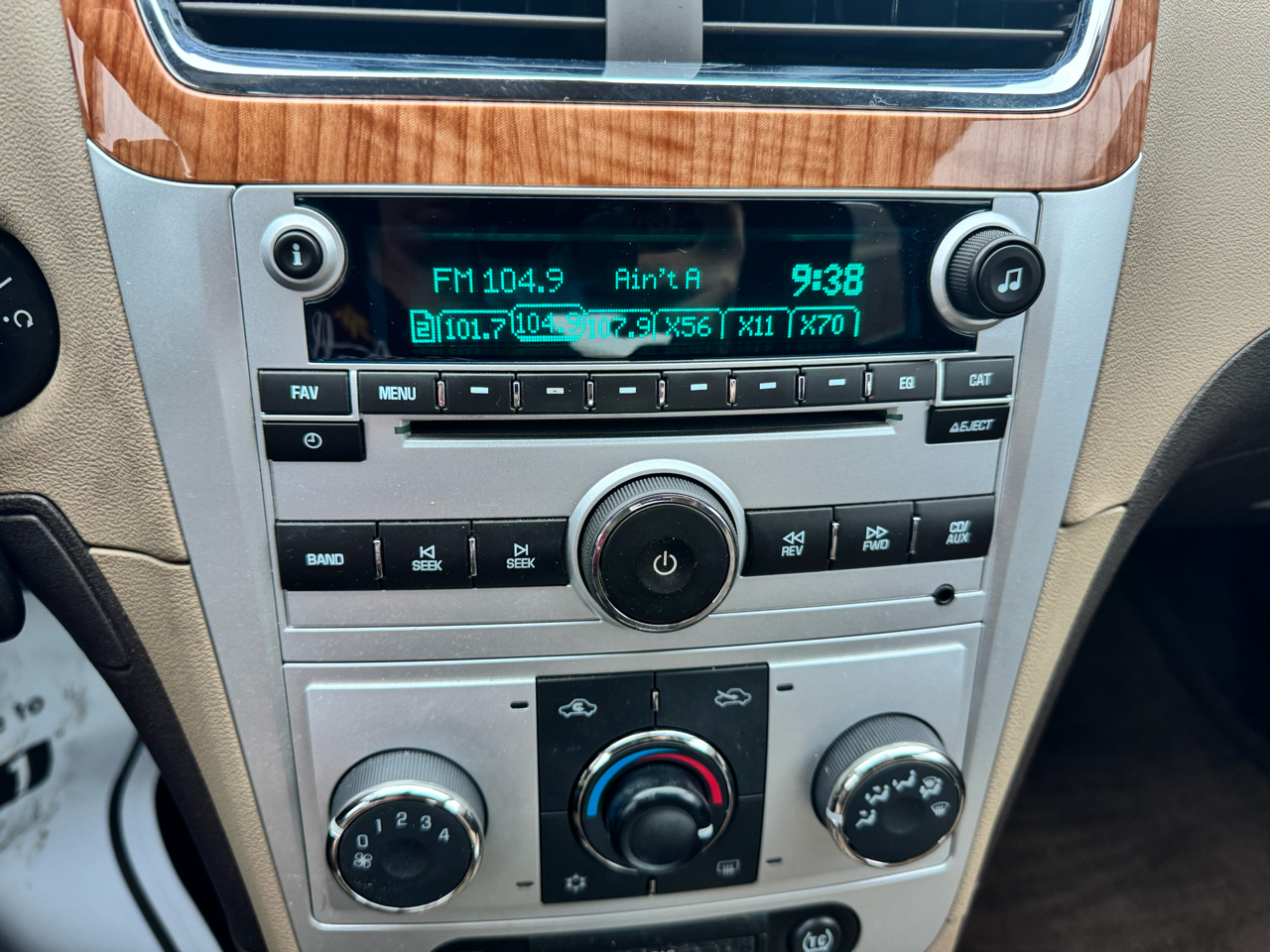 Chevrolet Malibu 1LT 2011 Chevrolet Malibu 1LT 2011