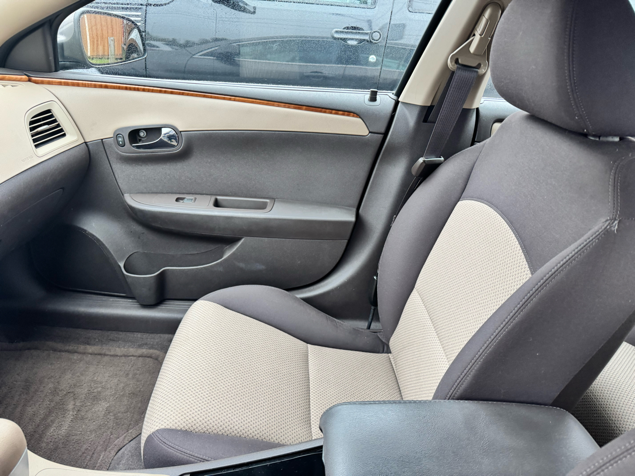 Chevrolet Malibu 1LT 2011 Chevrolet Malibu 1LT 2011