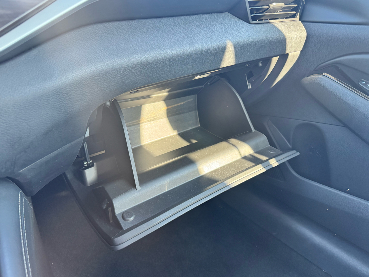 Nissan Altima 2.5 SV 2023