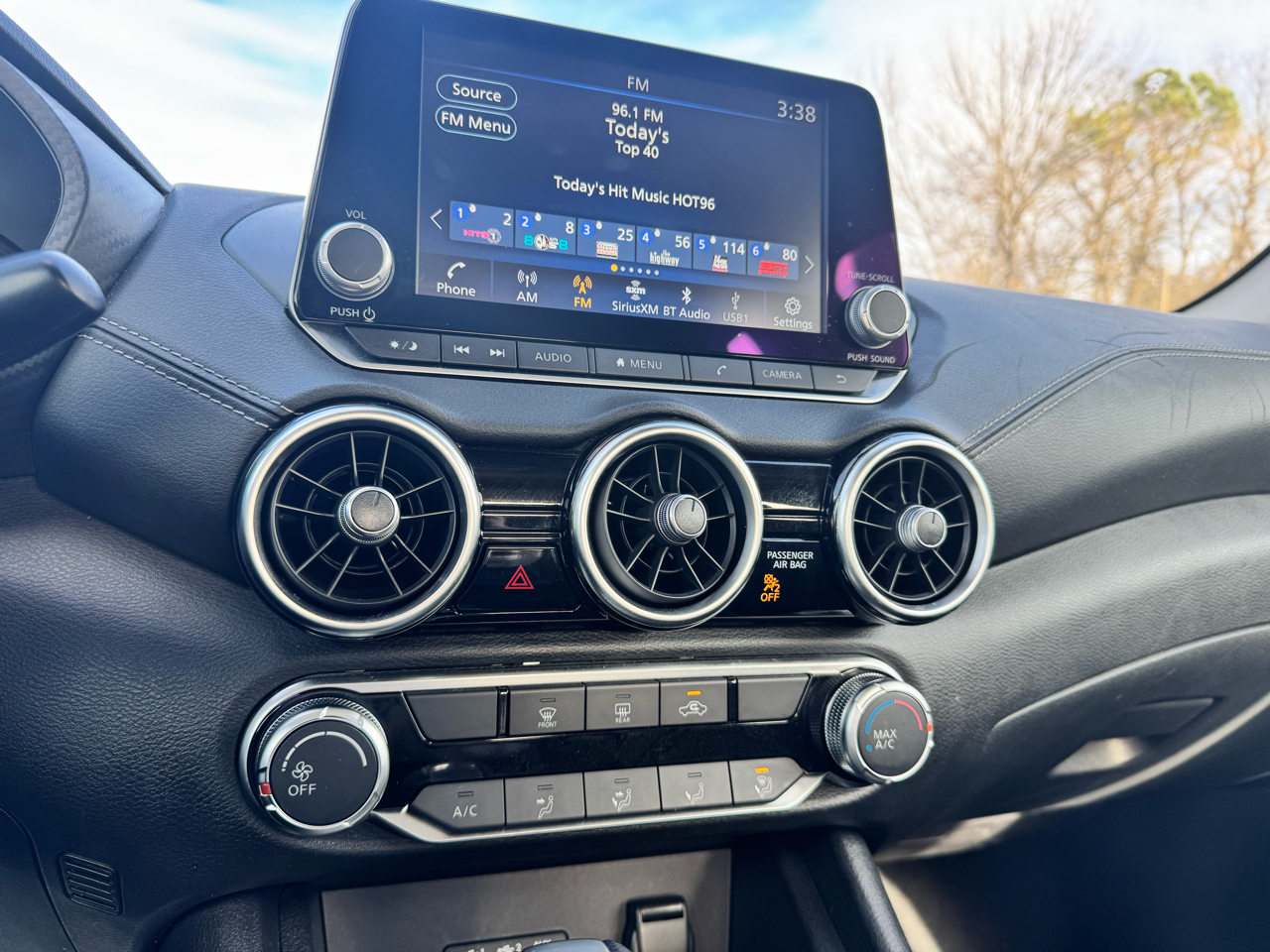 Nissan Sentra SV 2023