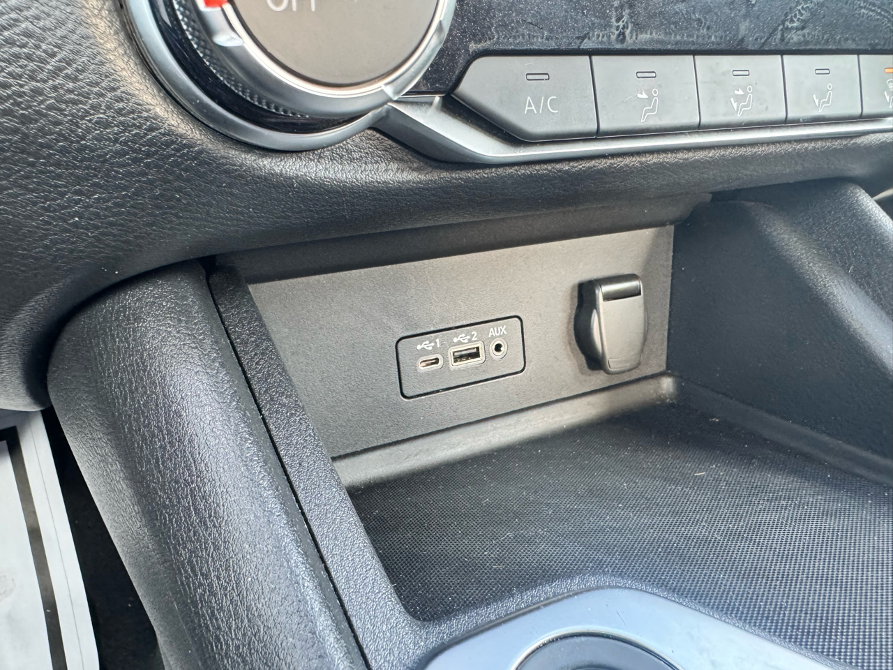 Nissan Sentra SV 2023