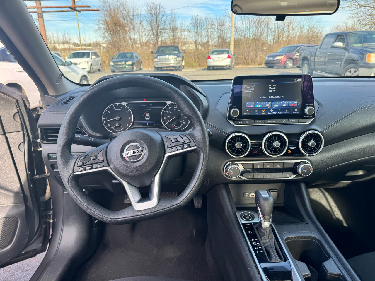 Nissan Sentra SV 2023