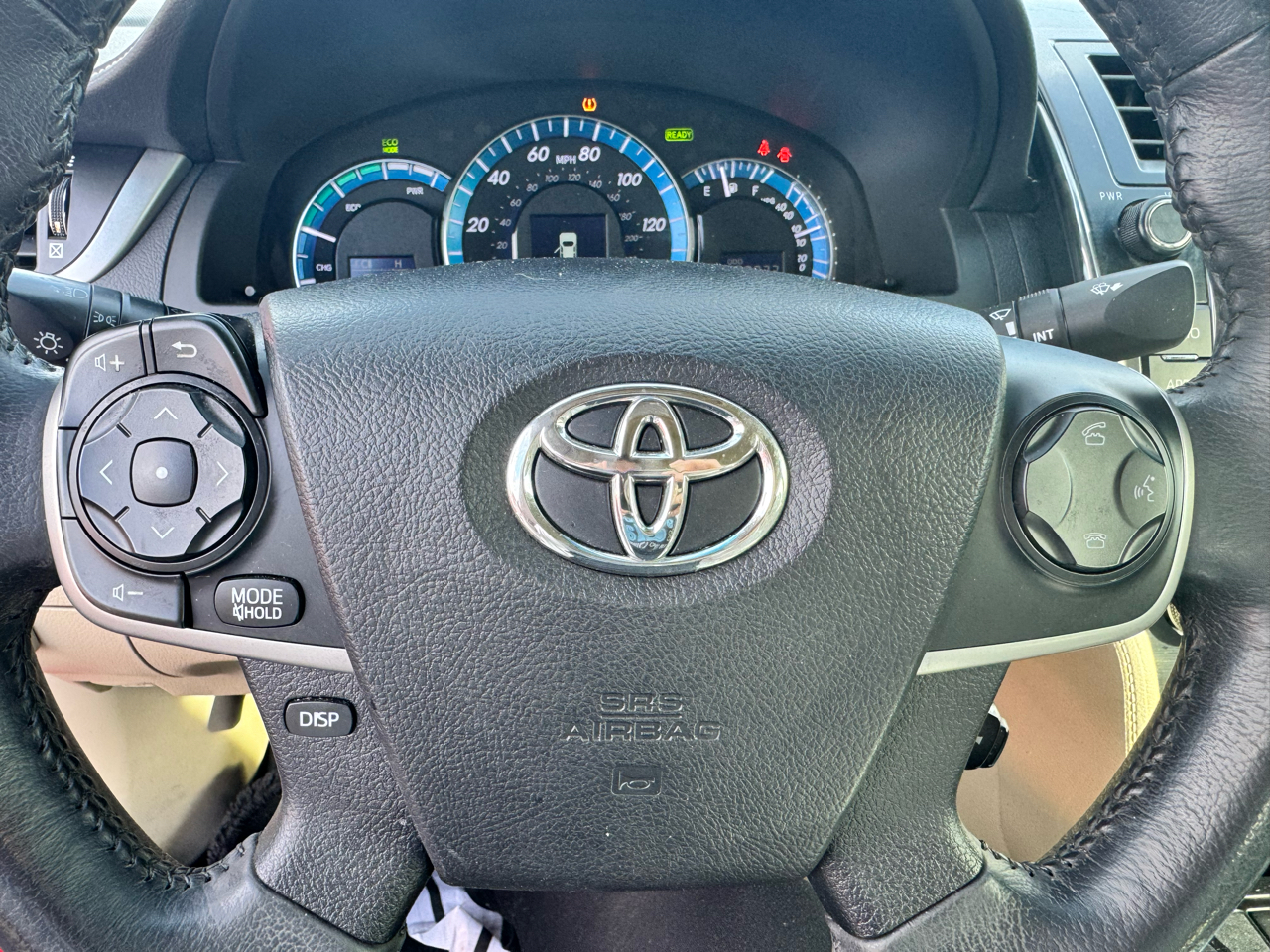 Toyota Camry Hybrid XLE 2014