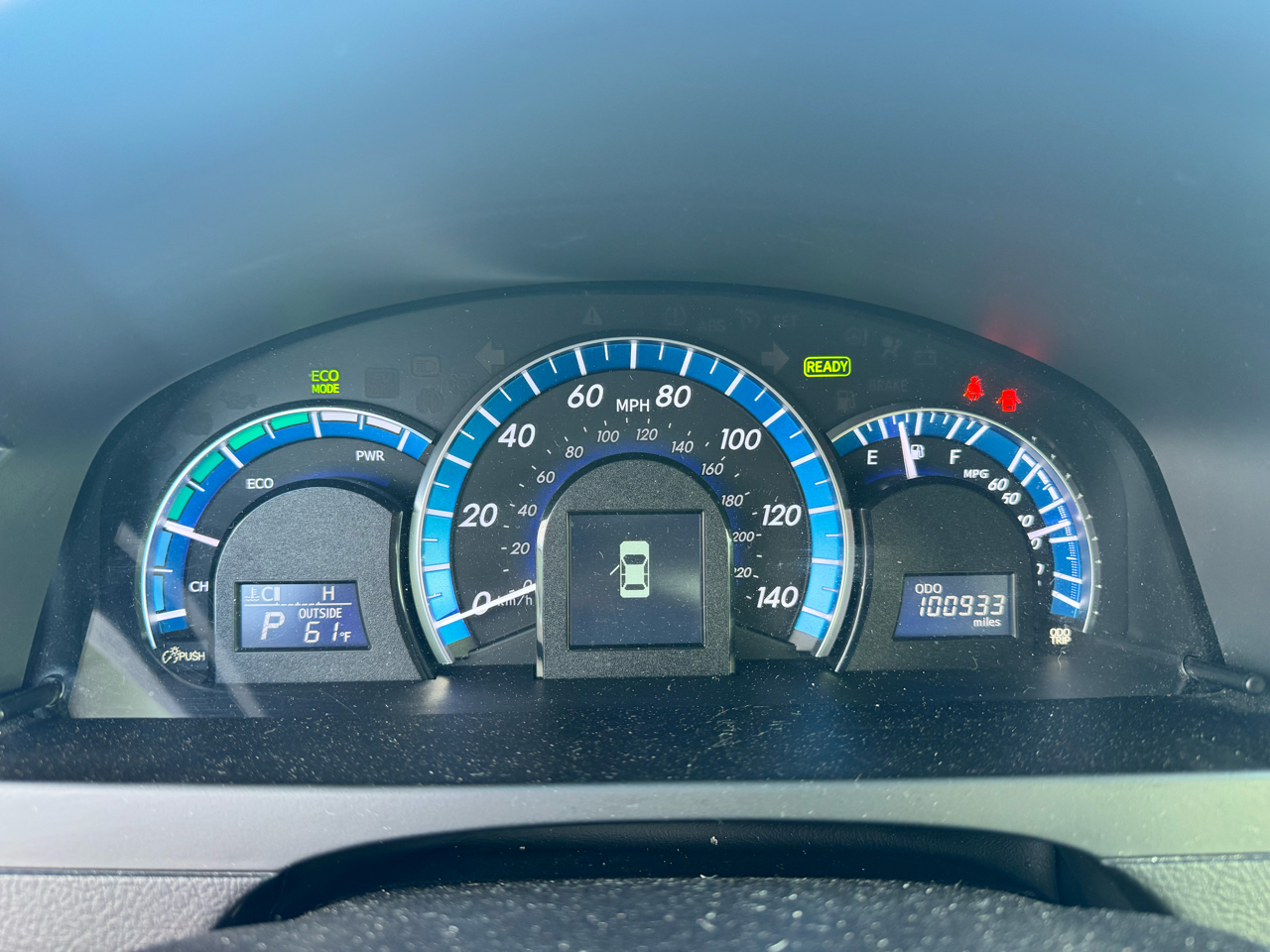 Toyota Camry Hybrid XLE 2014