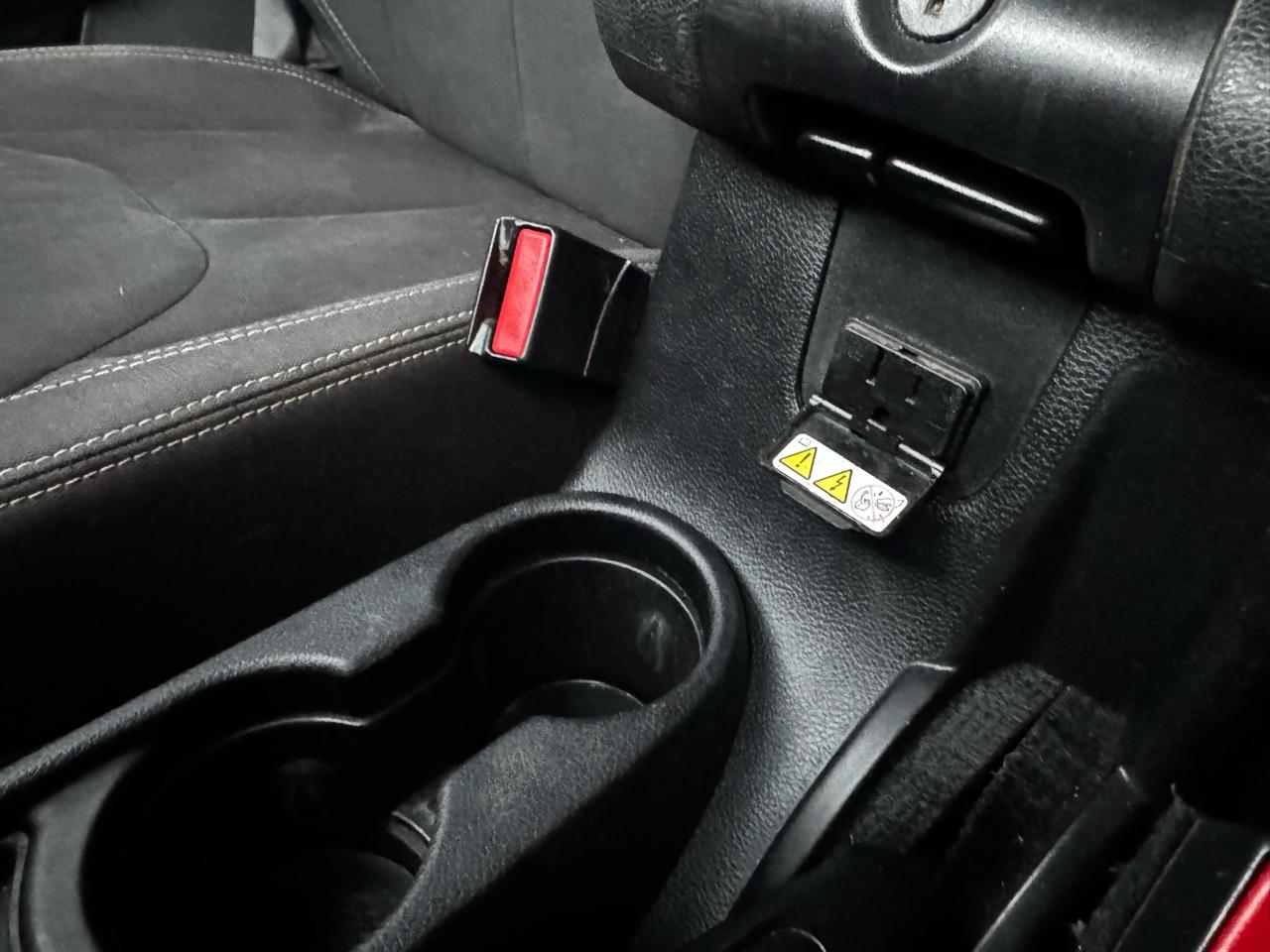 Jeep Wrangler Unlimited Sahara 4WD 2016