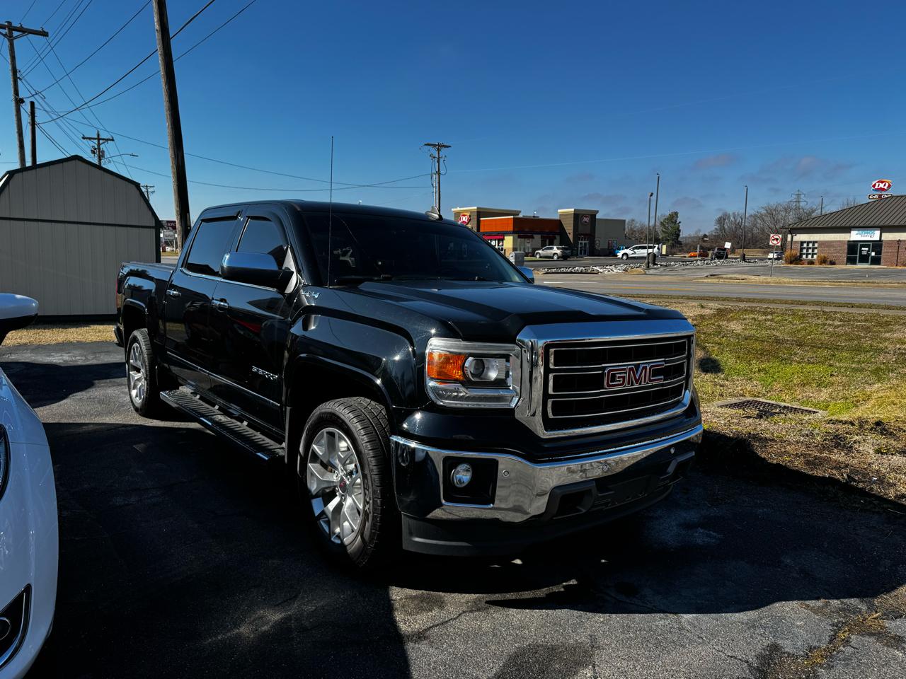 GMC Sierra 1500 SLT Crew Cab Short Box 4WD 2015