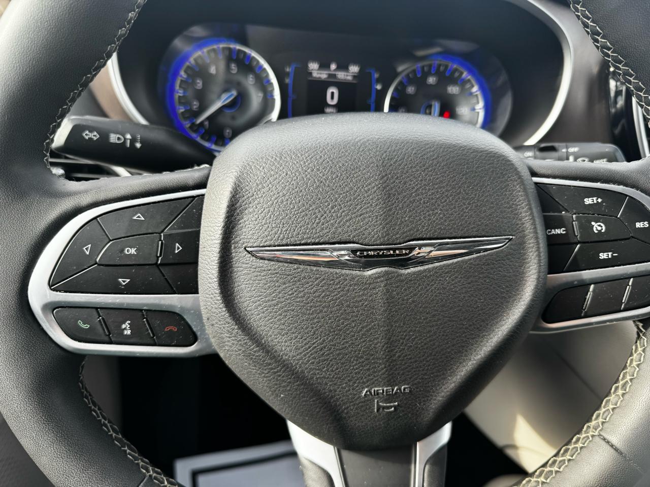 Chrysler Voyager LX 2023