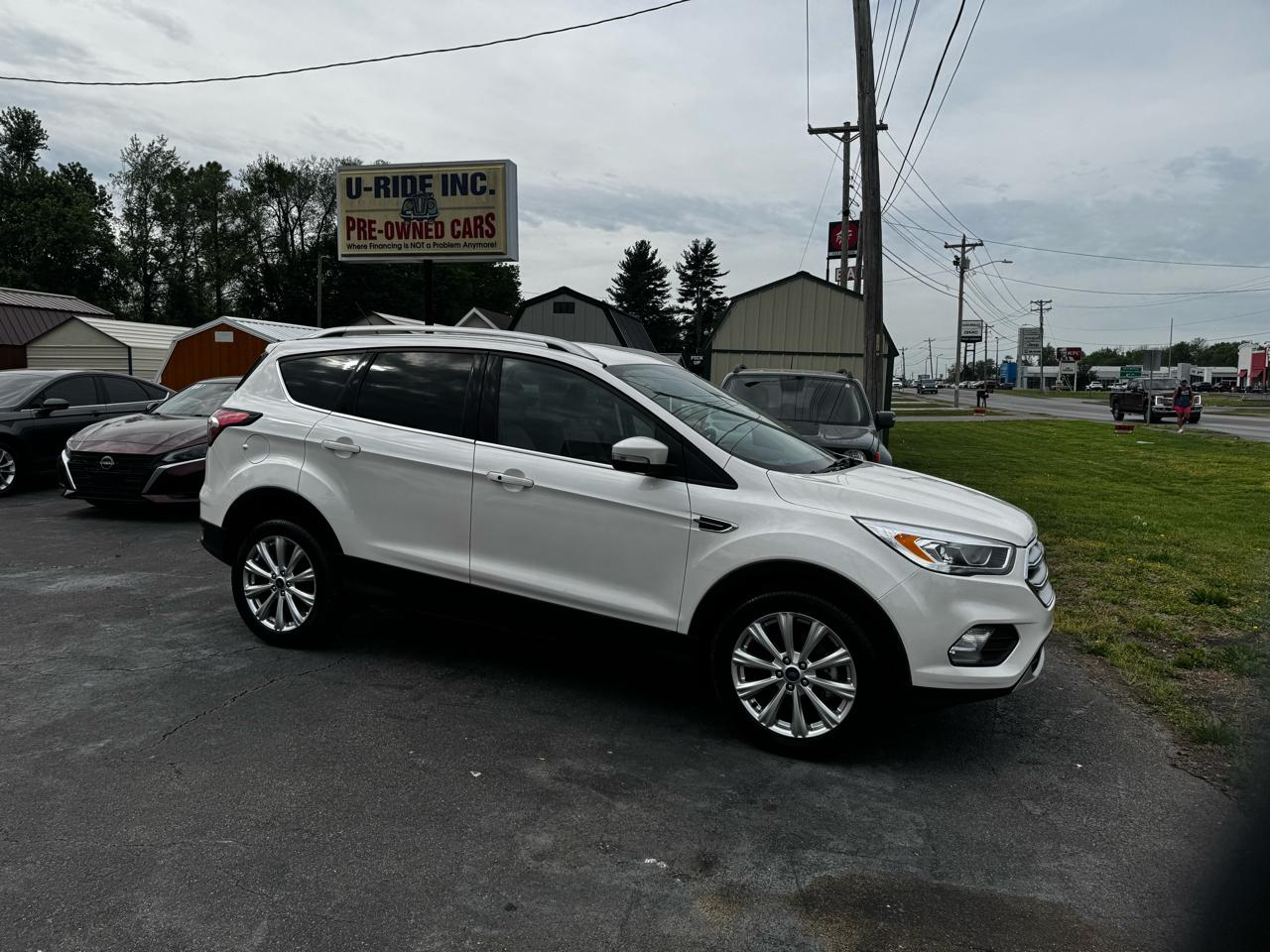 Ford Escape Titanium FWD 2017