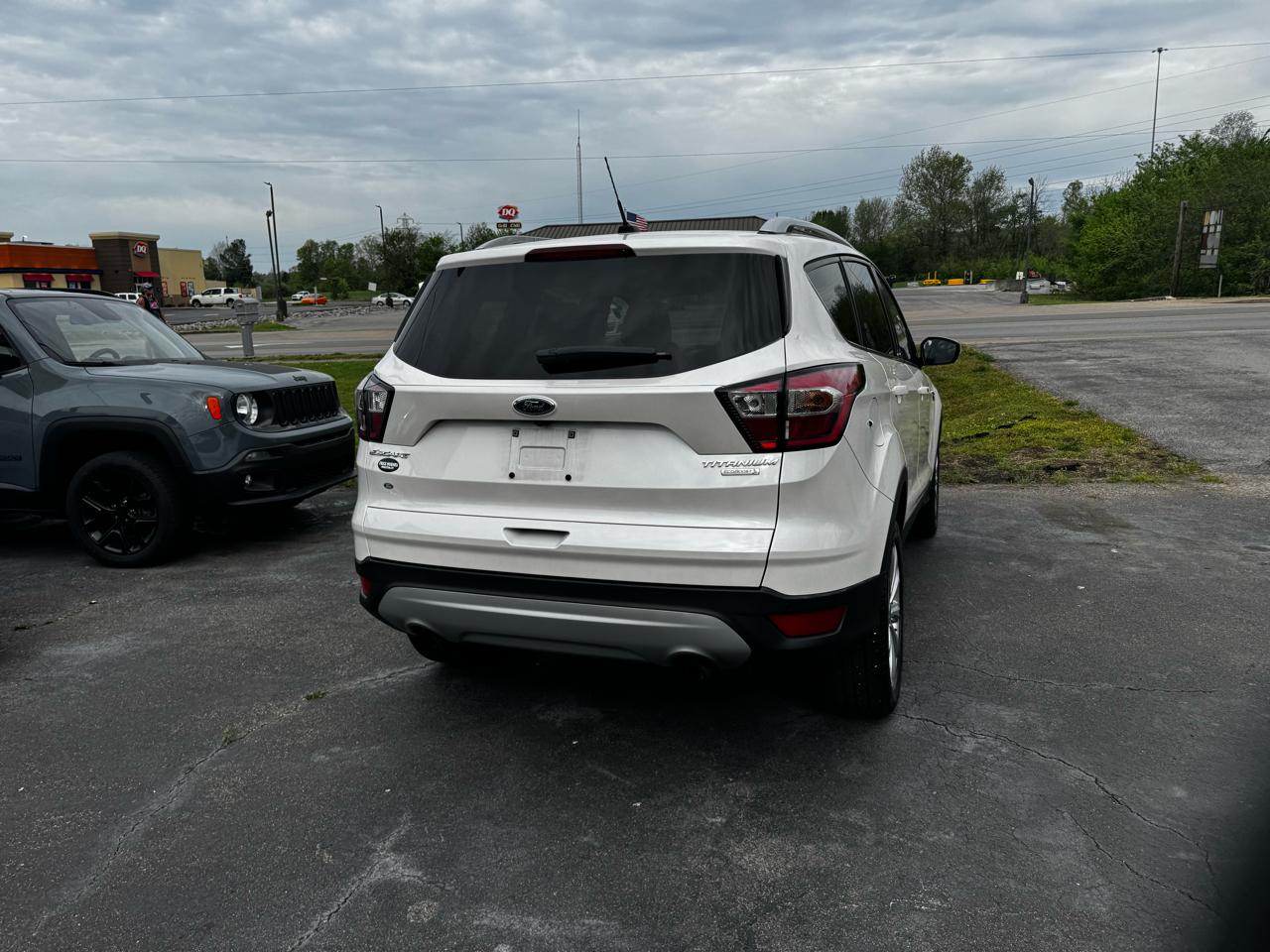 Ford Escape Titanium FWD 2017