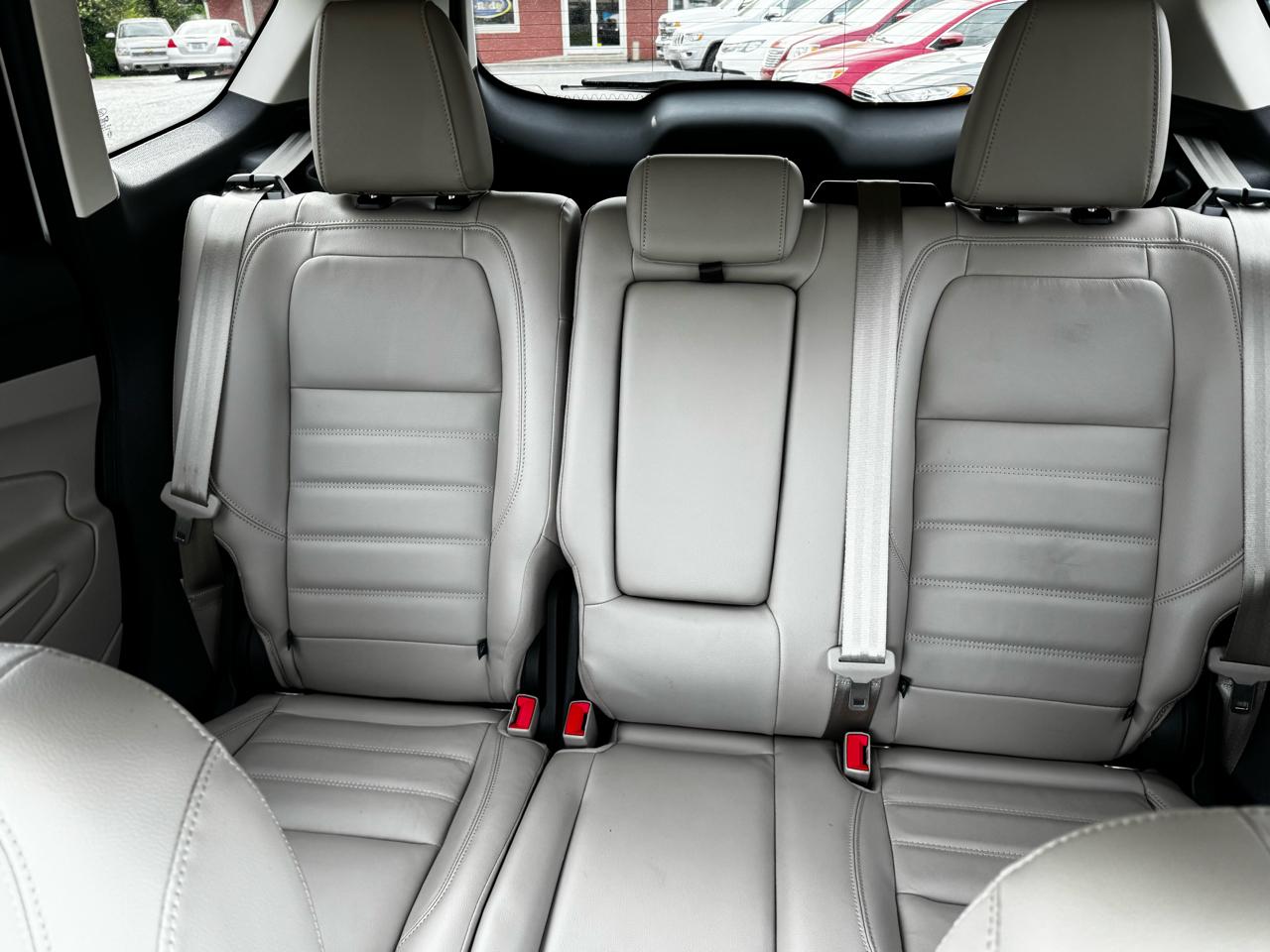 Ford Escape Titanium FWD 2017