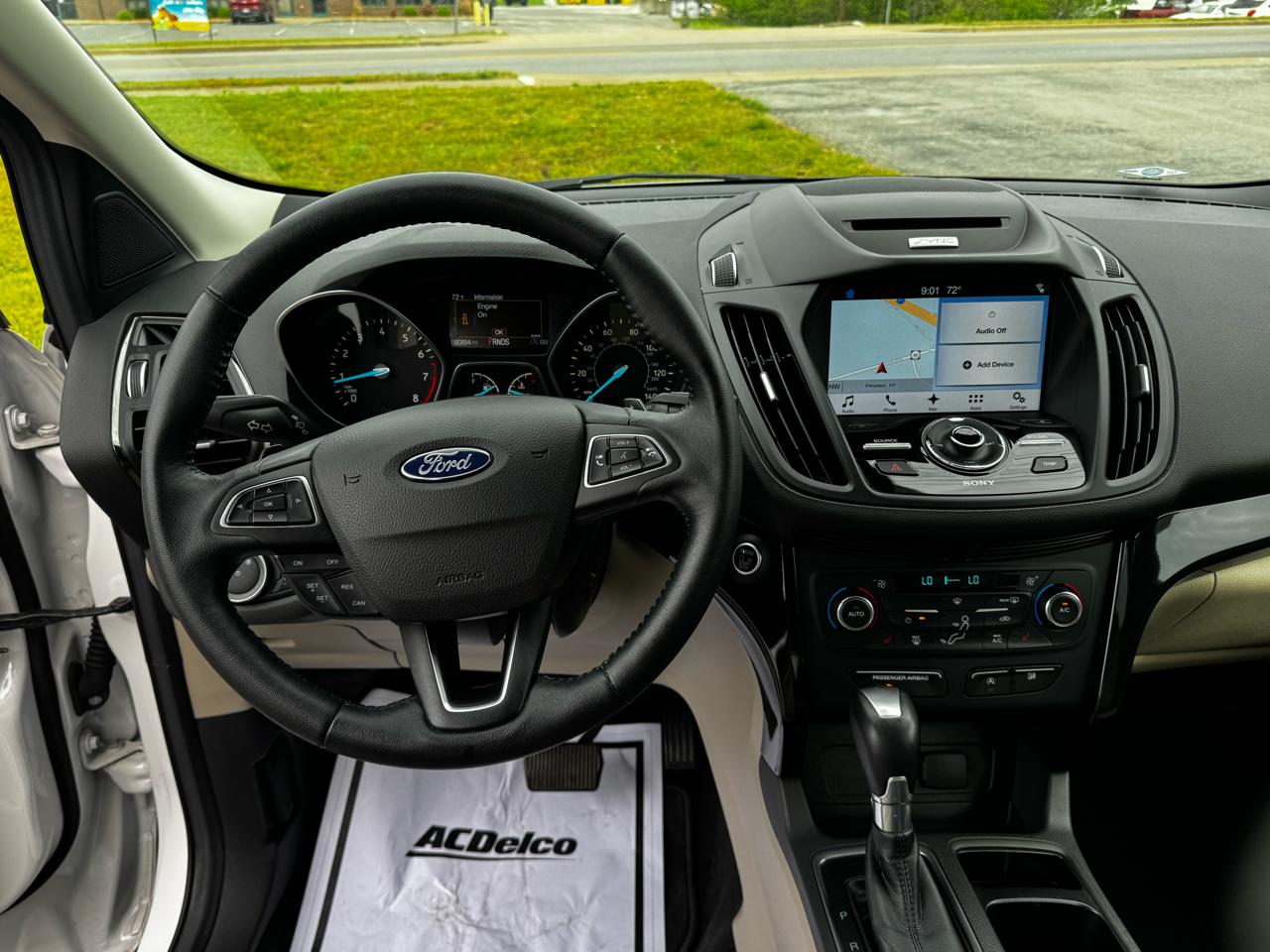 Ford Escape Titanium FWD 2017