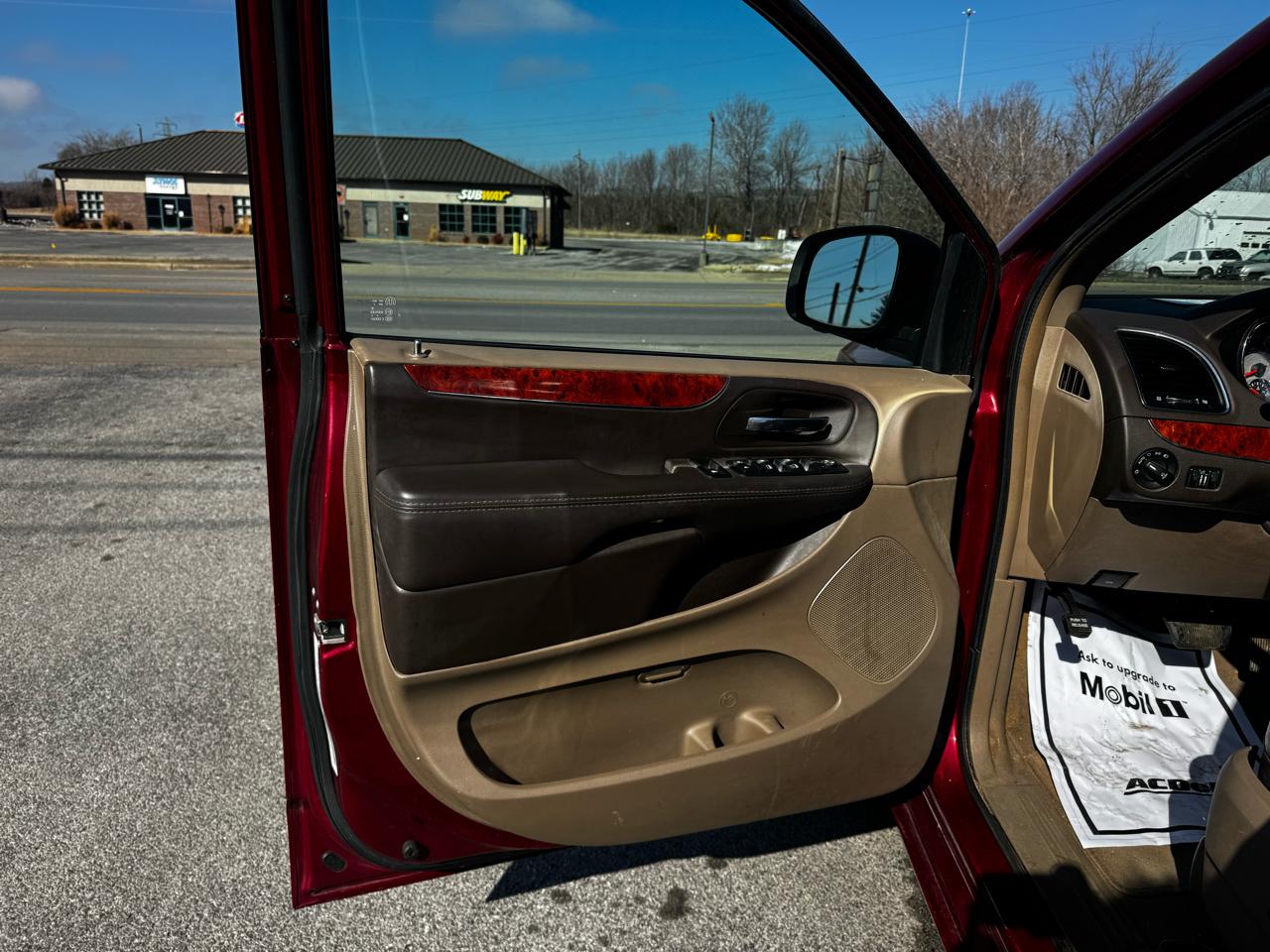 Chrysler Town & Country Touring 2014