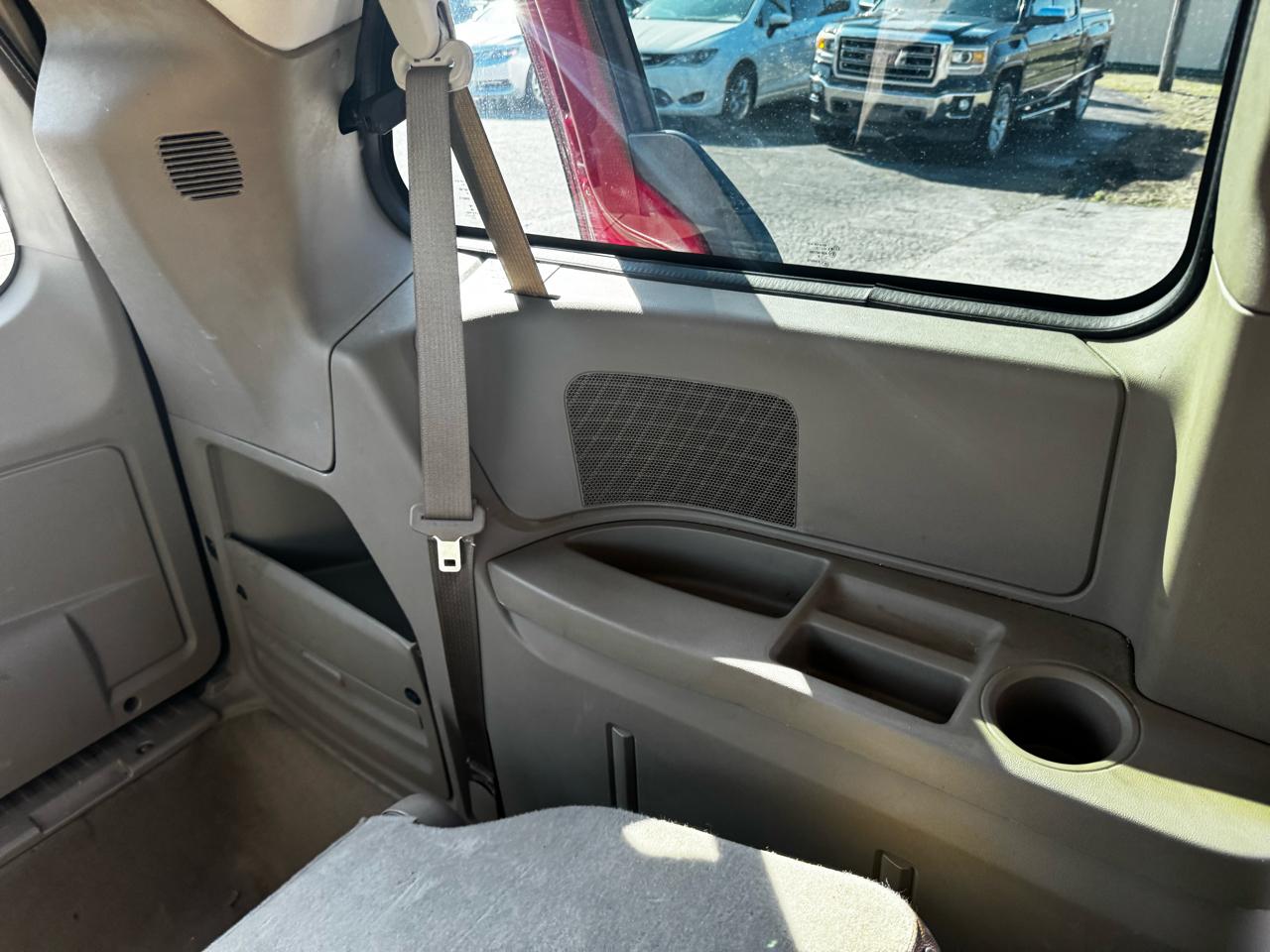 Chrysler Town & Country Touring 2014