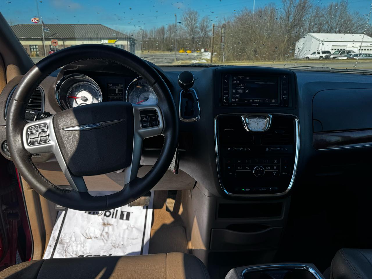 Chrysler Town & Country Touring 2014