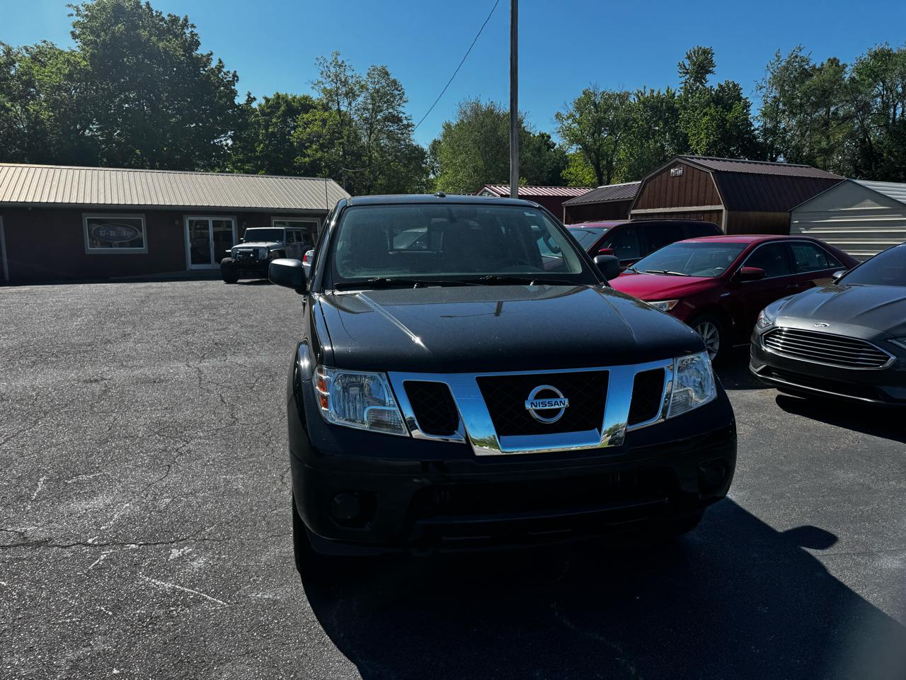 Nissan Frontier PRO-4X Crew Cab 5AT 4WD 2016