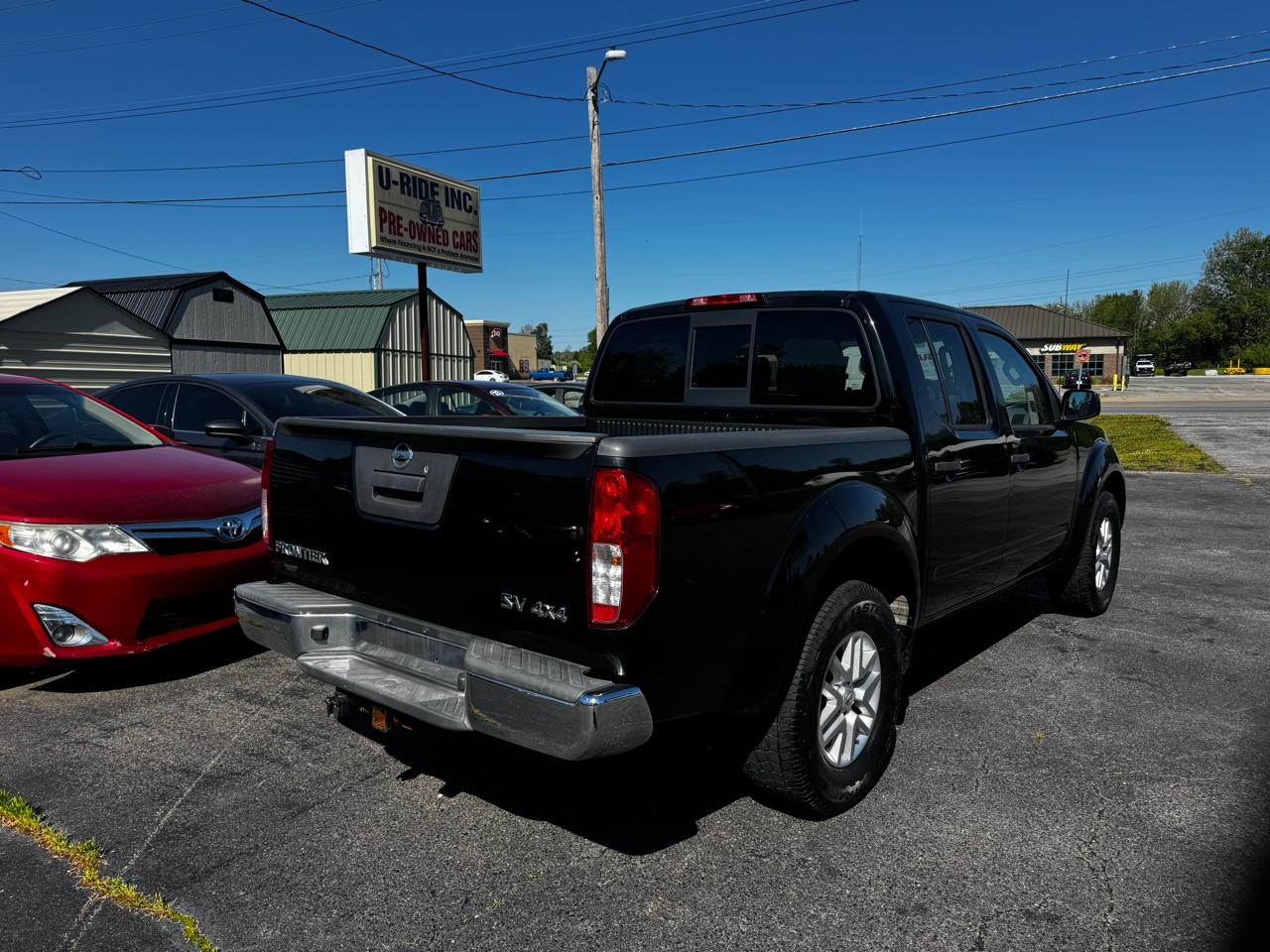 Nissan Frontier PRO-4X Crew Cab 5AT 4WD 2016