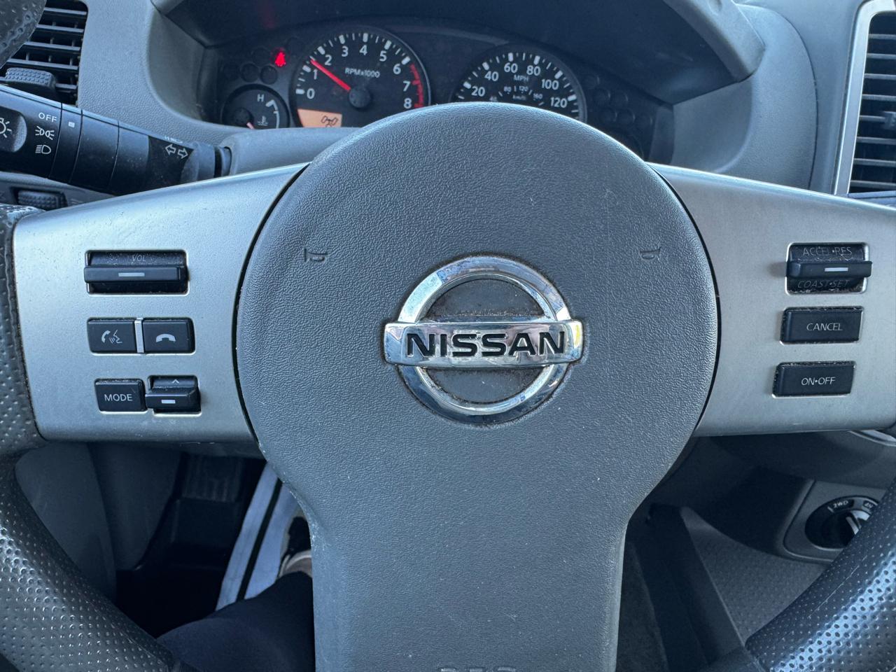 Nissan Frontier PRO-4X Crew Cab 5AT 4WD 2016