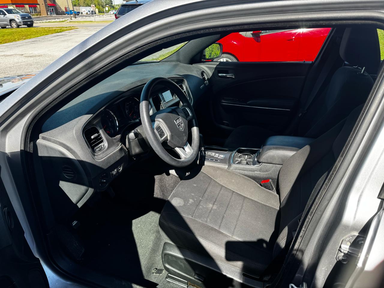 Dodge Charger SE 2014