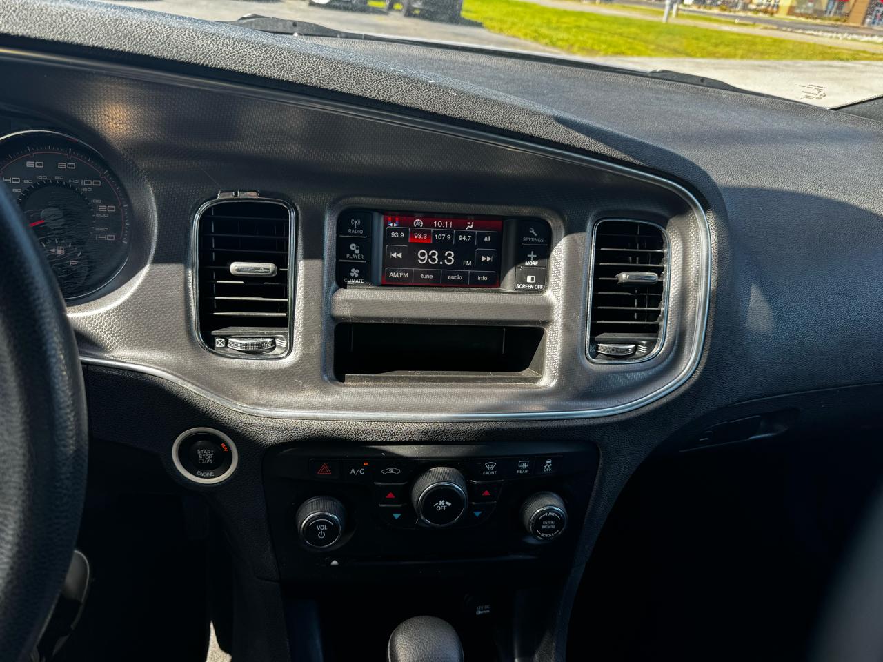 Dodge Charger SE 2014